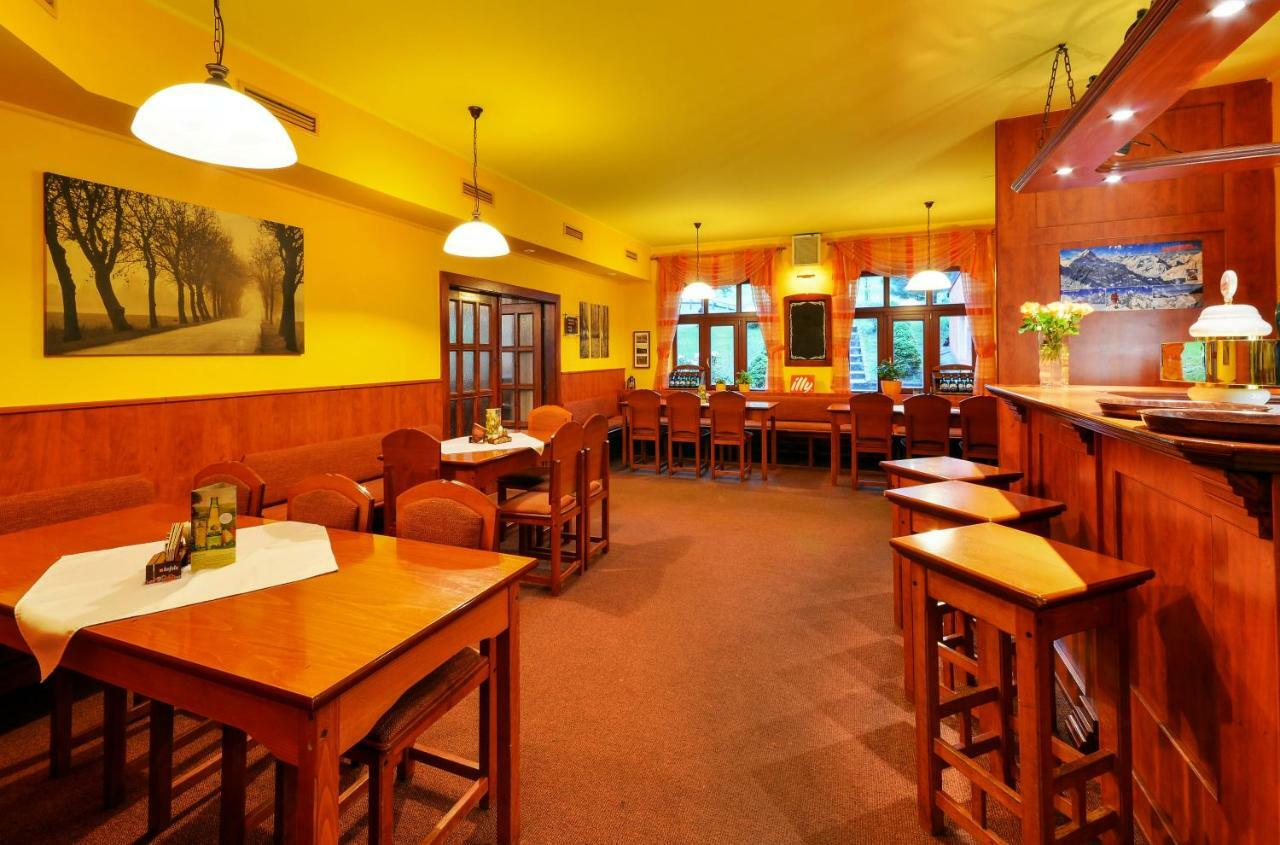 Hotel Stara Posta Filipovice エクステリア 写真